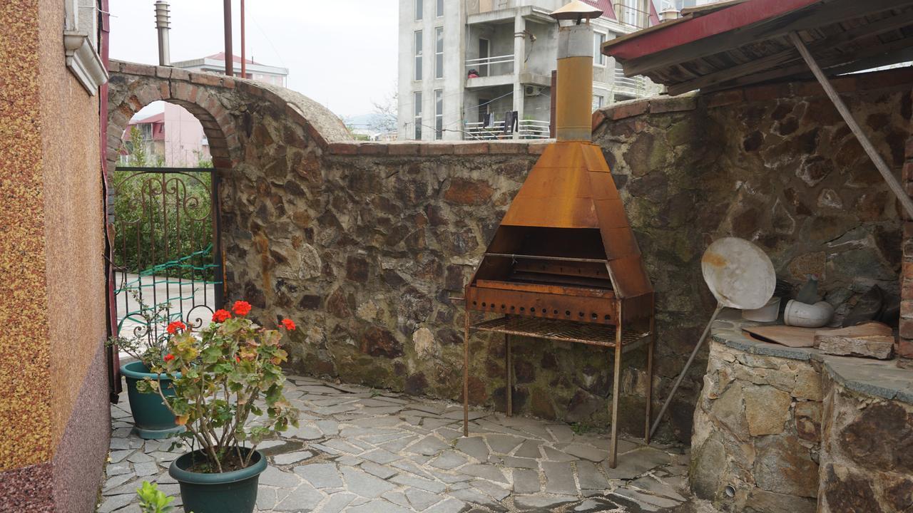 Adlia House- Ardaidardo Hotel Batumi Luaran gambar